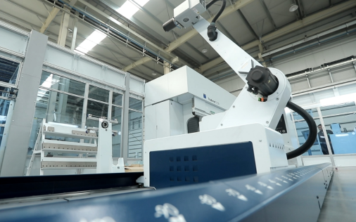 簡介2.png 簡介2.png